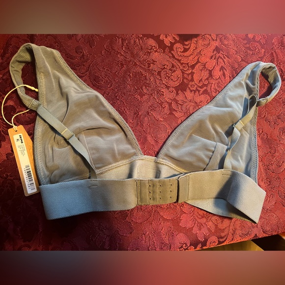 Skims cotton rib plunge bralette - Picture 4 of 5